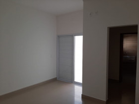 Casa de Condomínio com 3 Quartos à Venda, 128 m² em Jardim Bréscia - Indaiatuba