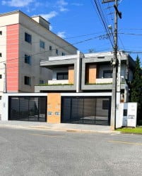 Casa com 3 Quartos à Venda, 167 m² em Jardim Sofia - Joinville