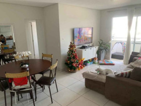 Apartamento com 3 Quartos à Venda, Locação ou Temporada,  em Comerciário - Criciúma