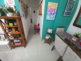 Apartamento com 2 Quartos à Venda, 69 m²em Centro - Florianópolis