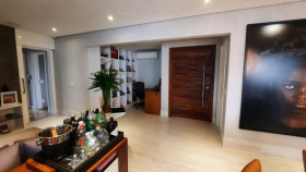 Apartamento com 3 Quartos à Venda,  em Vila Olímpia - São Paulo