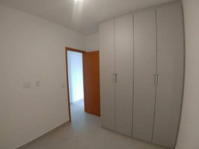 Apartamento com 2 Quartos para Alugar, 65 m² em Vila Curuçá - Santo André
