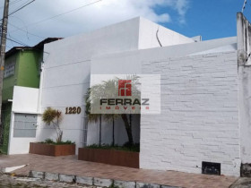 Imóvel Comercial para Alugar, 146 m² em Barro Vermelho - Natal