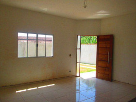 Casa com 3 Quartos à Venda, 110 m² em Bopiranga - Itanhaém