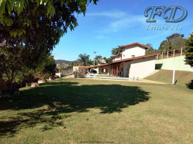 Casa de Condomínio com 4 Quartos à Venda, 250 m² em Bom Jesus Dos Perdões