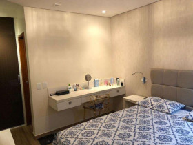 Apartamento com 3 Quartos à Venda, 110 m² em Olaria - Porto Velho
