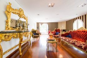 Casa com 5 Quartos à Venda, 900 m² em Real Parque - São Paulo