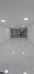 Sala Comercial para Alugar, 34 m² em Cohama - São Luís