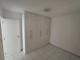 Apartamento com 3 Quartos à Venda, 1 m² em Jardim Renascença - São Luís