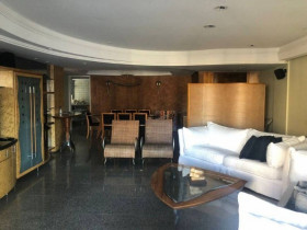 Apartamento com 4 Quartos à Venda, 192 m² em Boa Viagem - Recife