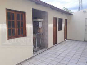 Casa com 4 Quartos à Venda, 220 m² em São José Operário - Manaus