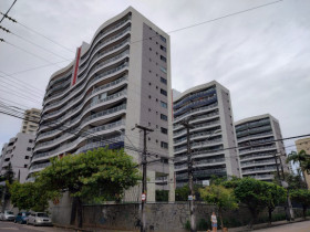 Apartamento com 3 Quartos à Venda, 122 m²em Meireles - Fortaleza