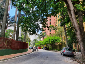Apartamento com 2 Quartos à Venda, 64 m² em Vila Mariana - São Paulo