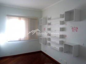 Apartamento com 3 Quartos para Alugar, 83 m² em Vila Scarpelli - Santo André