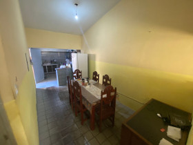 Casa com 3 Quartos à Venda, 100 m²em Rio Doce - Olinda