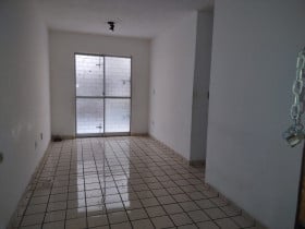 Apartamento com 2 Quartos à Venda ou Locação, 1 m² em Bequimão - São Luís