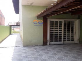 Casa de Condomínio com 3 Quartos à Venda, 150 m² em Jardim Caiapia - Cotia