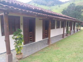 Fazenda à Venda, 8.000 m² em Centro - Trajano de Moraes