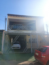 Casa com 4 Quartos à Venda, 200 m² em Samambaia Norte (Samambaia) - Brasília