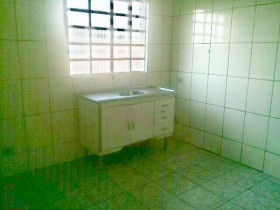 Sobrado com 1 Quarto à Venda, 125 m² em Jardim Zaira - Mauá