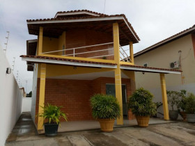 Casa com 4 Quartos à Venda, 160 m² em Santa Rita - Santo Antônio De Jesus