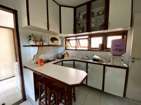 Casa de Condomínio com 4 Quartos à Venda, 250 m² em Maria Paula - Niterói