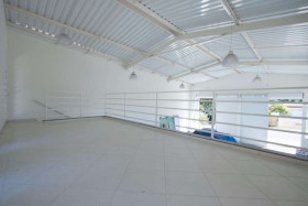 Galpão à Venda ou Locação, 160 m² em Residencial Alvorada - Bragança Paulista