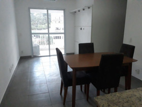 Apartamento com 3 Quartos para Alugar, 73 m² em Vila Andrade - São Paulo