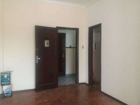 Apartamento com 1 Quarto à Venda, 40 m² em Várzea&nbsp; - Teresópolis