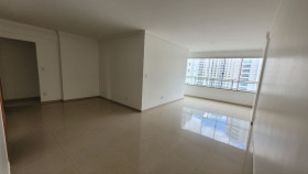 Apartamento com 3 Quartos à Venda, 117 m² em Serrinha - Goiânia