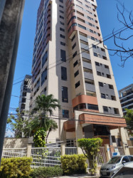 Apartamento com 1 Quarto à Venda,  em Meireles - Fortaleza