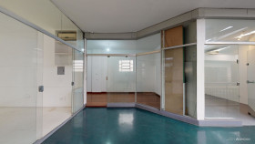 Sala Comercial à Venda ou Locação, 1.084 m² em Cerqueira César - São Paulo