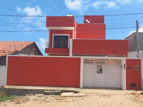 Casa com 4 Quartos à Venda, 191 m² em Pajuçara - Natal