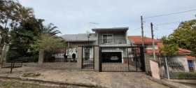 Casa com 4 Quartos à Venda,  em Jardim América - São Leopoldo