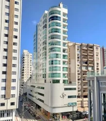 Apartamento com 5 Quartos à Venda, 258 m² em Centro - Balneário Camboriú