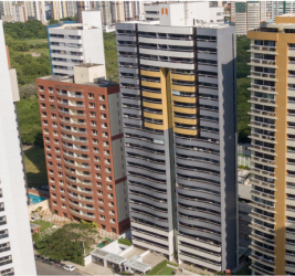 Apartamento com 4 Quartos à Venda,  em Coco - Fortaleza