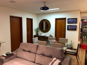 Apartamento com 3 Quartos à Venda, 110 m² em Olaria - Porto Velho