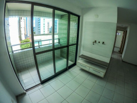 Apartamento com 3 Quartos à Venda, 71 m² em Encruzilhada - Recife