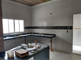 Casa com 3 Quartos à Venda, 170 m² em Jardim Marajoara - Ituverava