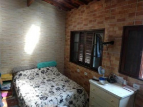 Casa com 2 Quartos à Venda, 70 m² em Jd. Umuarama - Itanhaém