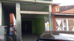 Ponto Comercial à Venda ou Locação, 50 m² em Parque Continental II - Guarulhos