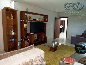 Casa de Condomínio com 5 Quartos à Venda, 550 m² em Condomínio Novo Horizonte  - Piracaia