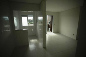 Apartamento com 2 Quartos à Venda, 70 m² em Colonial - Criciúma