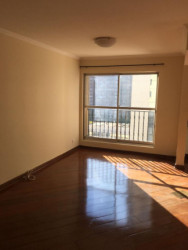 Apartamento com 3 Quartos para Alugar, 80 m² em Vila Olímpia - São Paulo