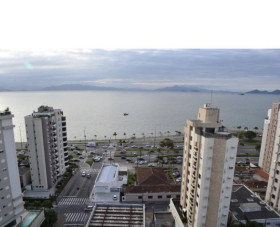Apartamento com 2 Quartos à Venda, 113 m²em Centro - Florianópolis