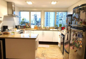 Apartamento com 6 Quartos à Venda, 330 m² em Boaçava - São Paulo