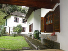 Casa com 5 Quartos à Venda, 598 m² em Agriões De Dentro- Vargem Grande - Teresópolis