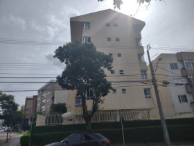 Apartamento com 3 Quartos à Venda, 110 m² em Juvevê - Curitiba