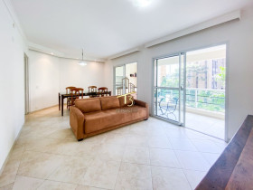 Apartamento com 3 Quartos para Alugar, 111 m² em Vila Olímpia - São Paulo