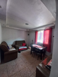 Apartamento com 2 Quartos à Venda, 44 m²em Jardim Santo André - Santo André